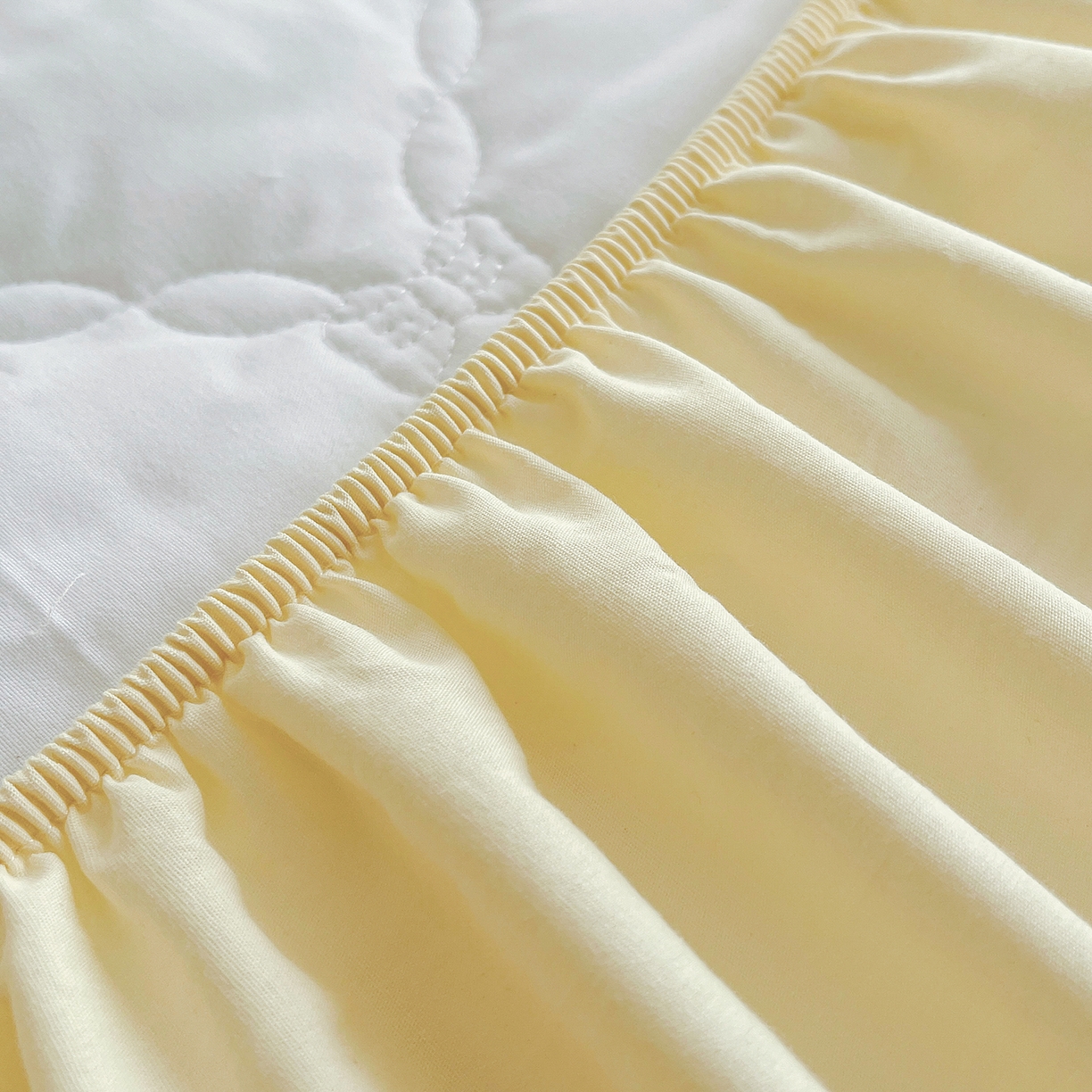 91家纺网 家纺一手货源 找家纺 沐纯家居 2026新款A类全棉纯棉水洗棉新疆棉花少女风花边单床笠 象牙黄