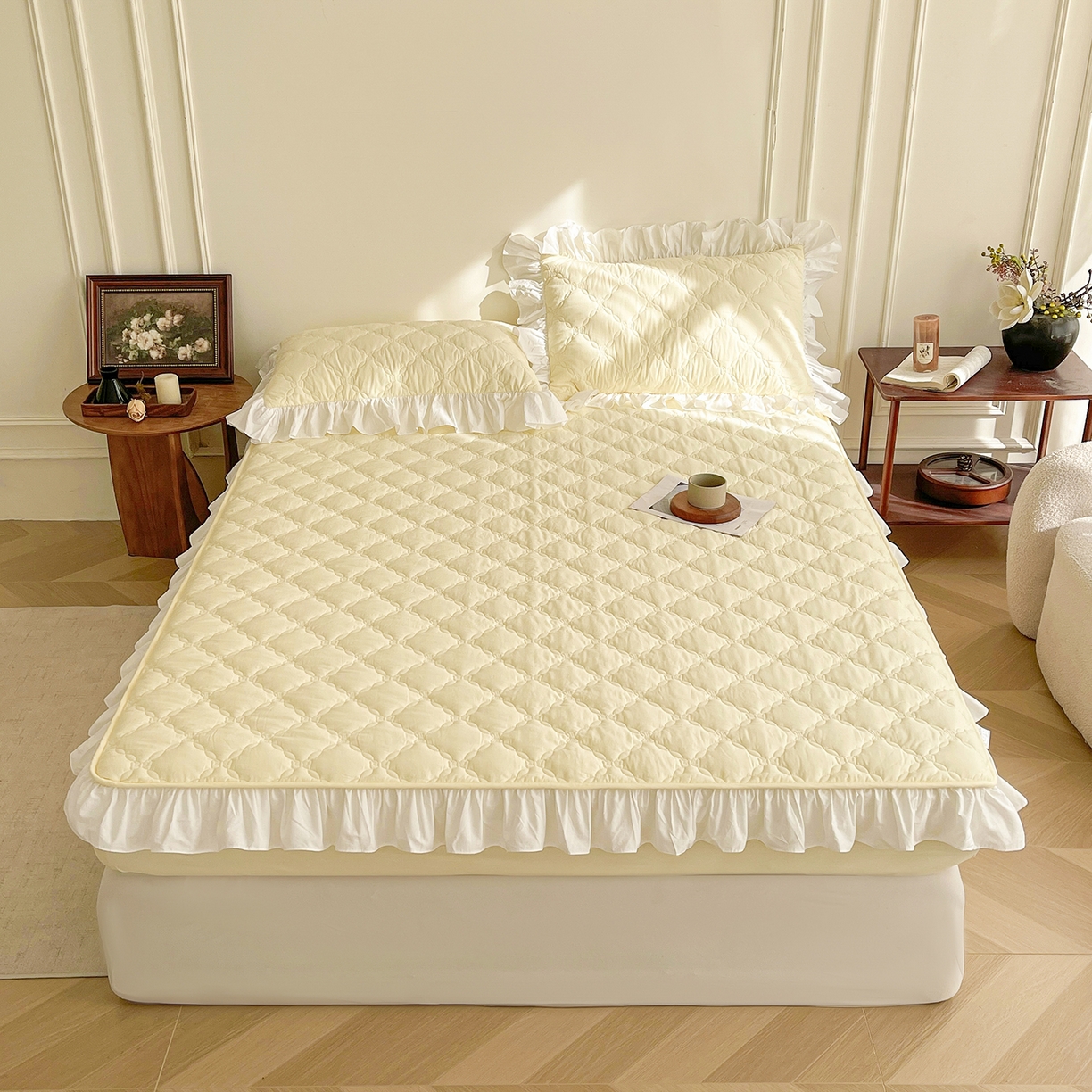 91家纺网 家纺一手货源 找家纺 沐纯家居 2026新款A类全棉纯棉水洗棉新疆棉花少女风花边单床笠 象牙黄