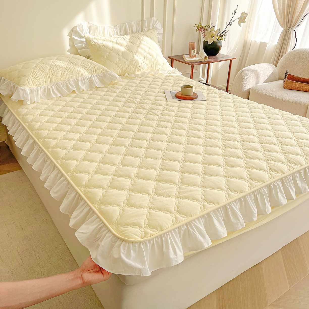 91家纺网 家纺一手货源 找家纺 沐纯家居 2026新款A类全棉纯棉水洗棉新疆棉花少女风花边单床笠 象牙黄