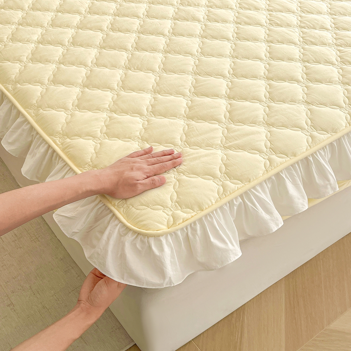 91家纺网 家纺一手货源 找家纺 沐纯家居 2026新款A类全棉纯棉水洗棉新疆棉花少女风花边单床笠 象牙黄