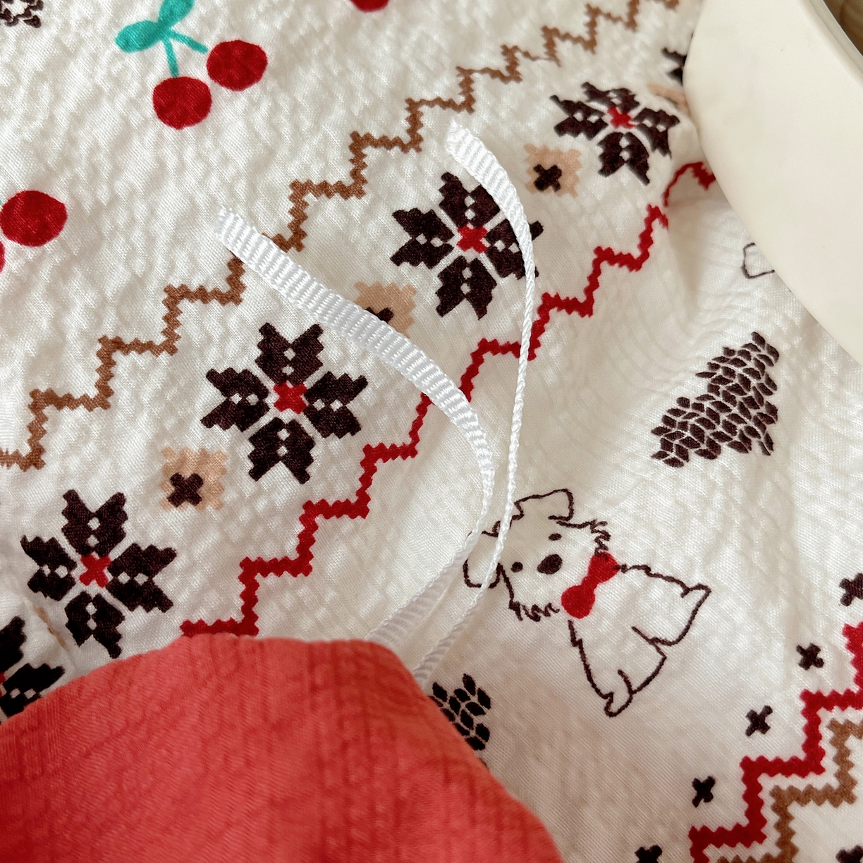 91家纺网 家纺一手货源 找家纺 顾里家纺 2026新款韩风费尔岛系大版皱皱纱四件套【会员-2元 定制床笠+8元（小四件不做床笠）】 费尔岛狗狗