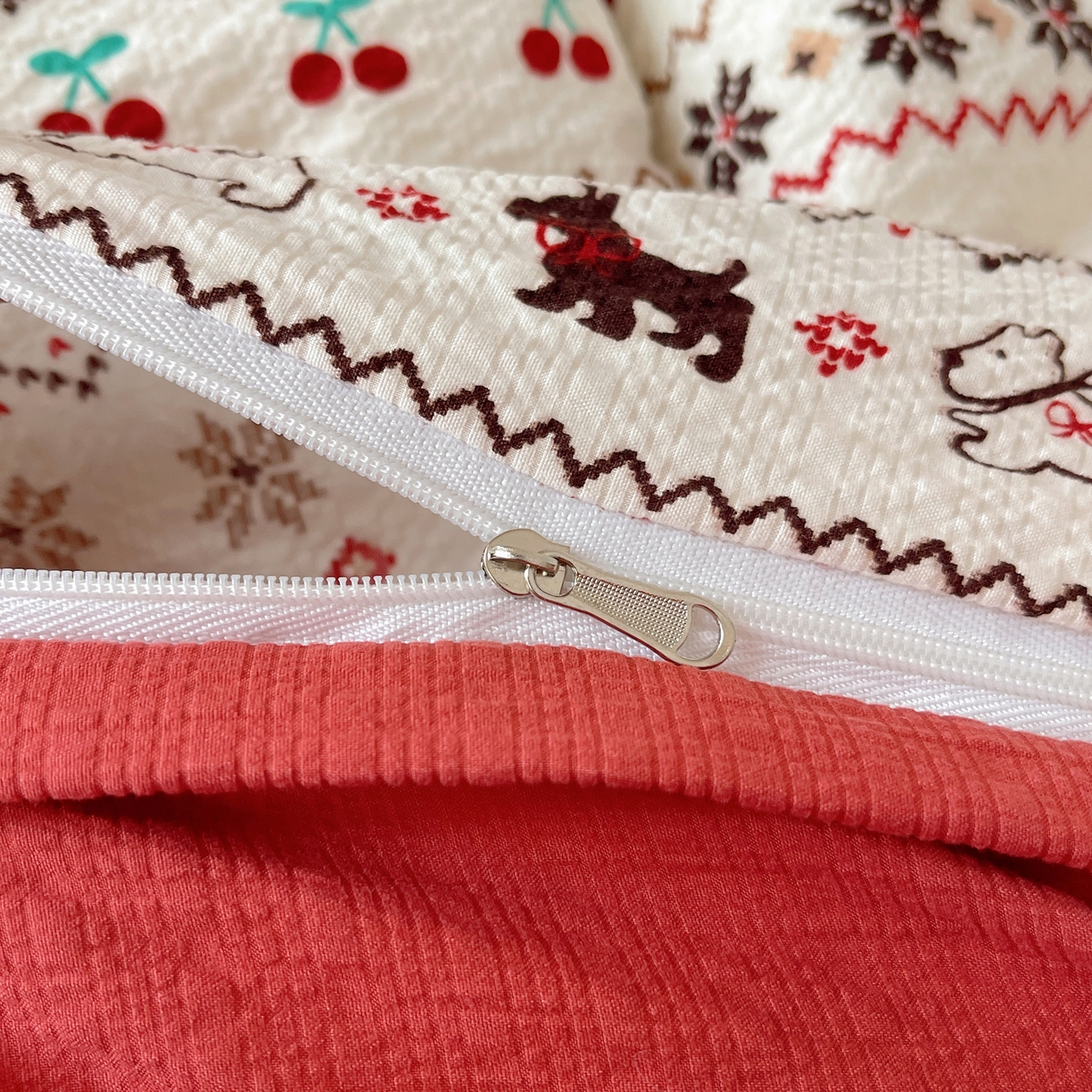 91家纺网 家纺一手货源 找家纺 顾里家纺 2026新款韩风费尔岛系大版皱皱纱四件套【会员-2元 定制床笠+8元（小四件不做床笠）】 费尔岛狗狗