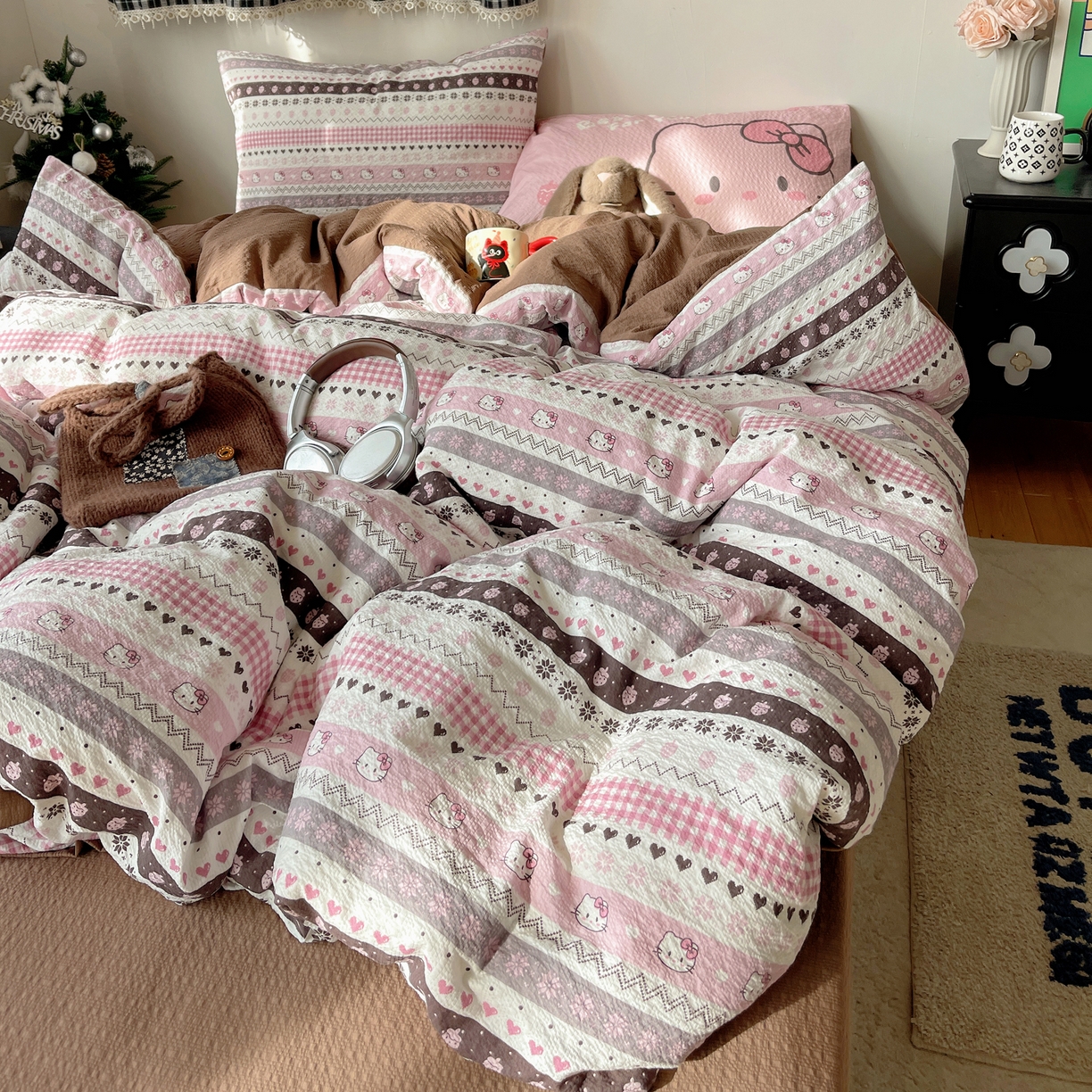 顾里家纺 2026新款韩风费尔岛系大版皱皱纱四件套【会员-2元 定制床笠+8元（小四件不做床笠）】 粉爱心猫猫