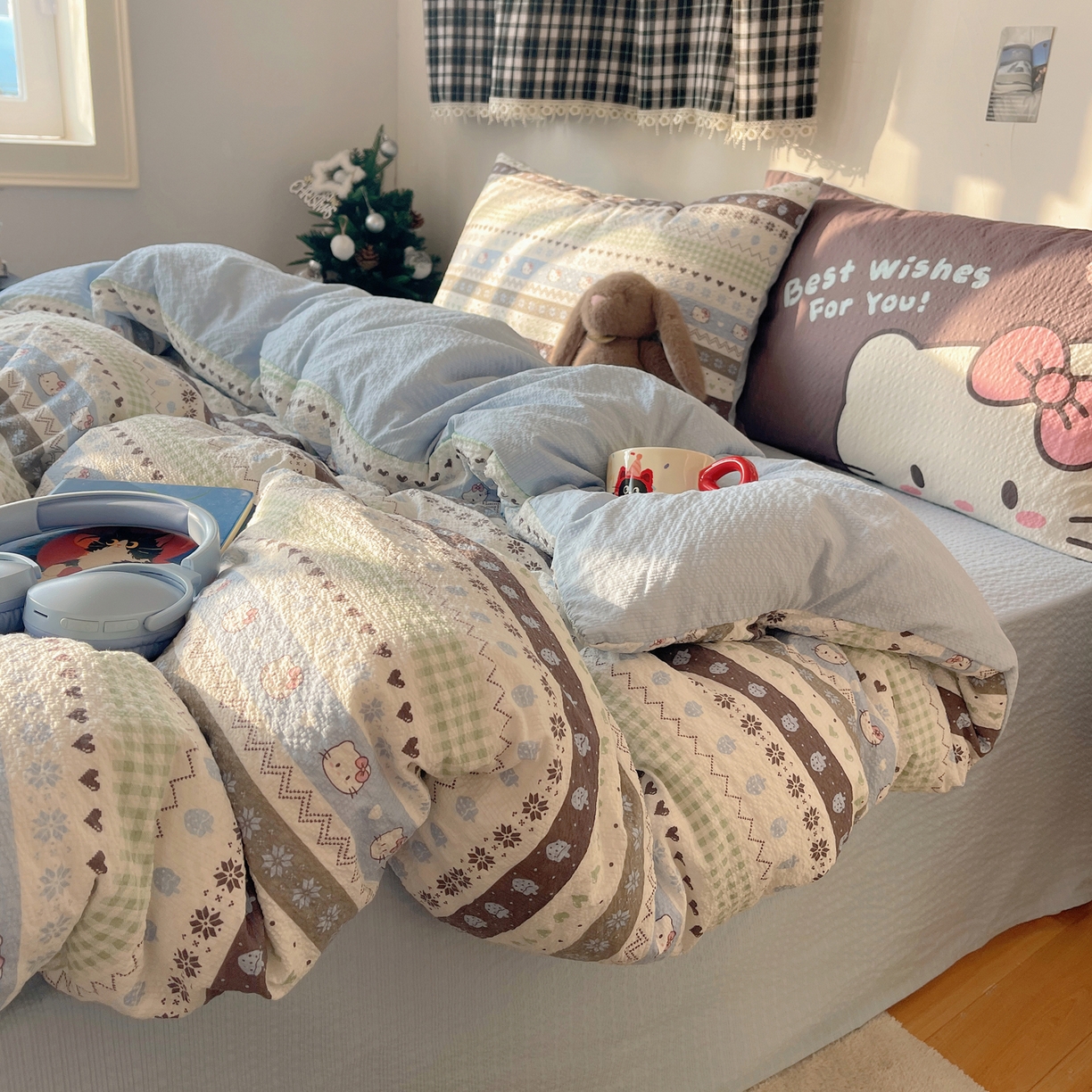 91家纺网 家纺一手货源 找家纺 顾里家纺 2026新款韩风费尔岛系大版皱皱纱四件套【会员-2元 定制床笠+8元（小四件不做床笠）】 蓝爱心猫猫