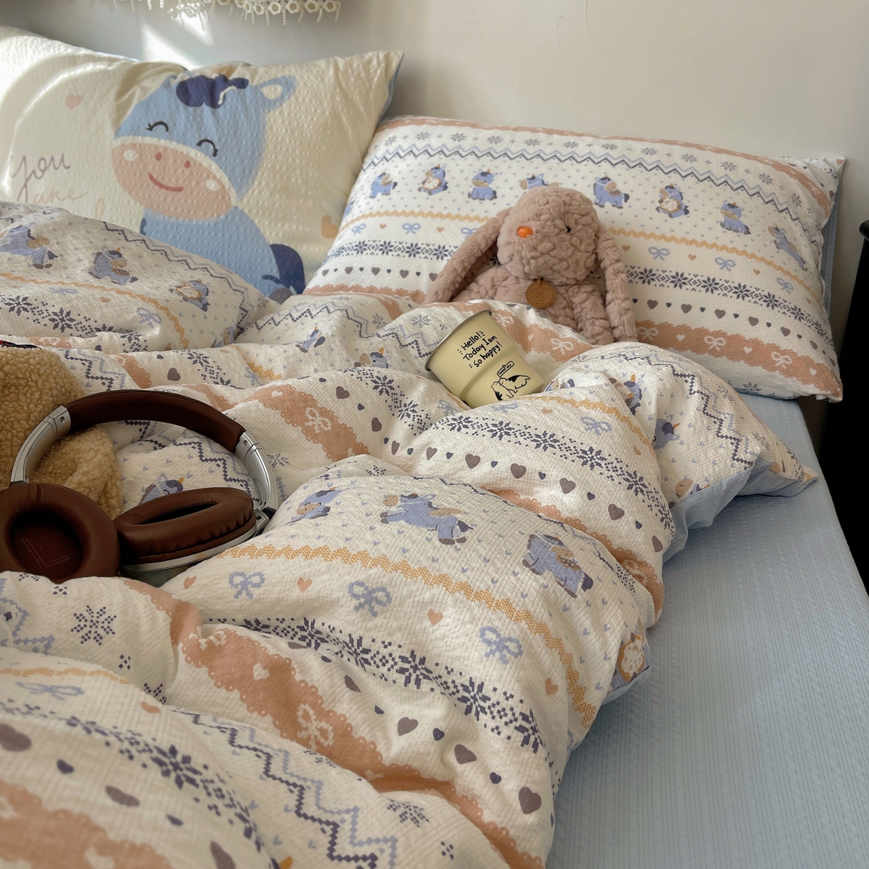 91家纺网 家纺一手货源 找家纺 顾里家纺 2026新款韩风费尔岛系大版皱皱纱四件套【会员-2元 定制床笠+8元（小四件不做床笠）】 天使木马