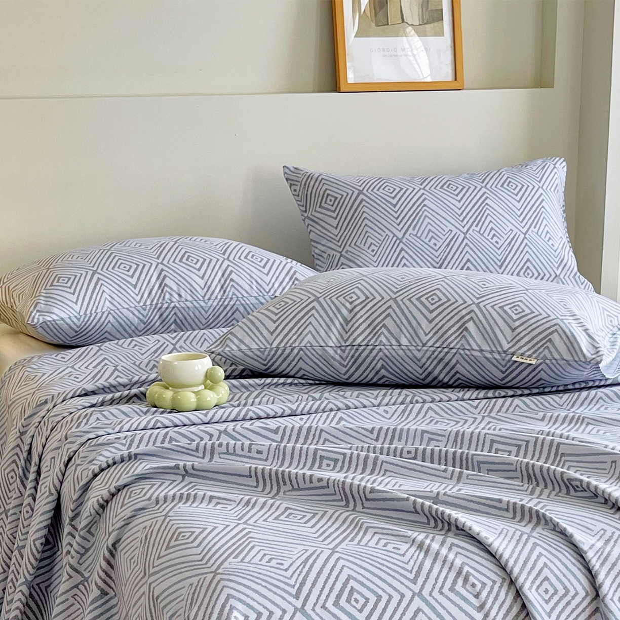 91家纺网 家纺一手货源 找家纺 金鑫汇家纺 2026新款全棉老粗布单品枕套系列 梦幻迷宫-灰