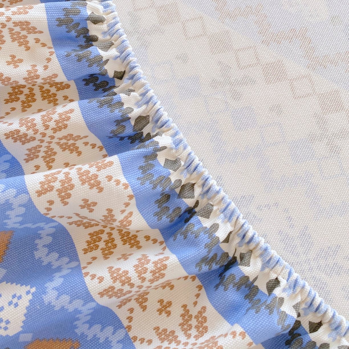 91家纺网 家纺一手货源 找家纺 金鑫汇家纺 2026新款全棉老粗布单品床笠系列 星辰-蓝