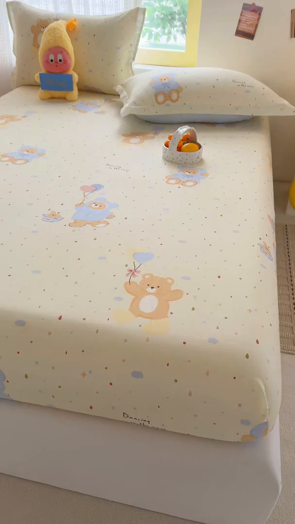 91家纺网 家纺一手货源 找家纺 壹贝家纺 2026新款全棉印花床笠系列 软萌小熊