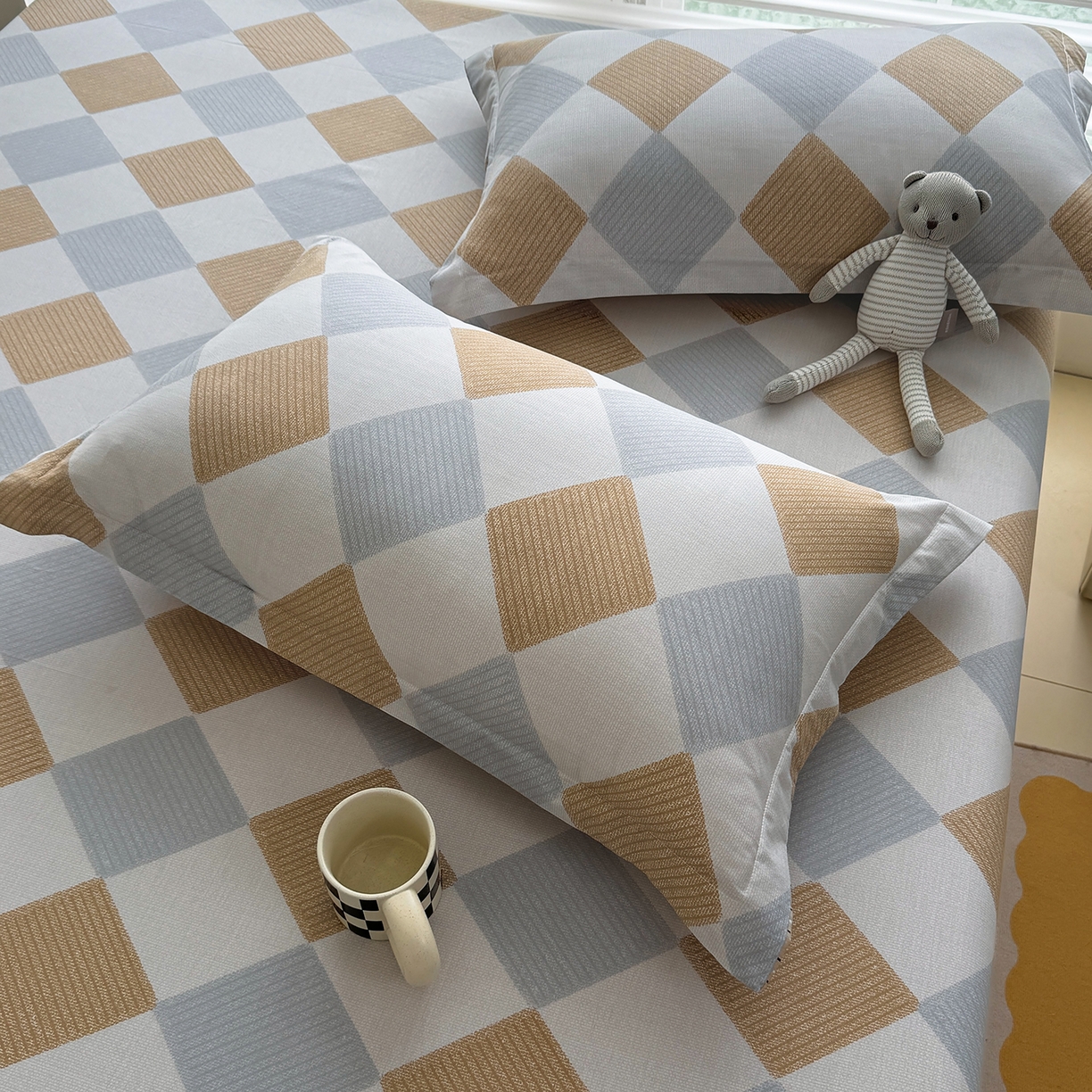 91家纺网 家纺一手货源 找家纺 壹贝家纺 2026新款全棉印花床笠系列 瑞吉斯-黄