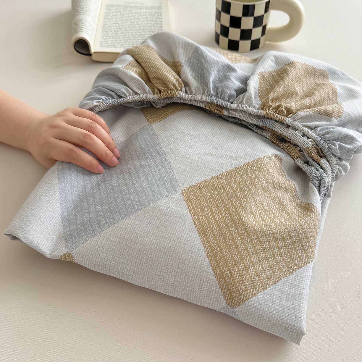 91家纺网 家纺一手货源 找家纺 壹贝家纺 2026新款全棉印花床笠系列 瑞吉斯-黄