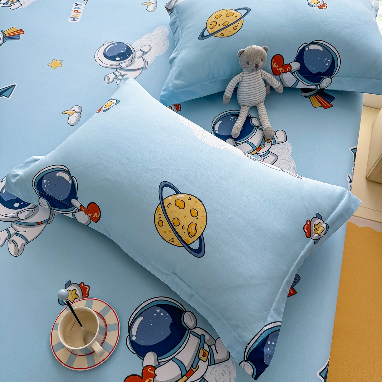 91家纺网 家纺一手货源 找家纺 壹贝家纺 2026新款全棉印花床笠系列 太空奇遇