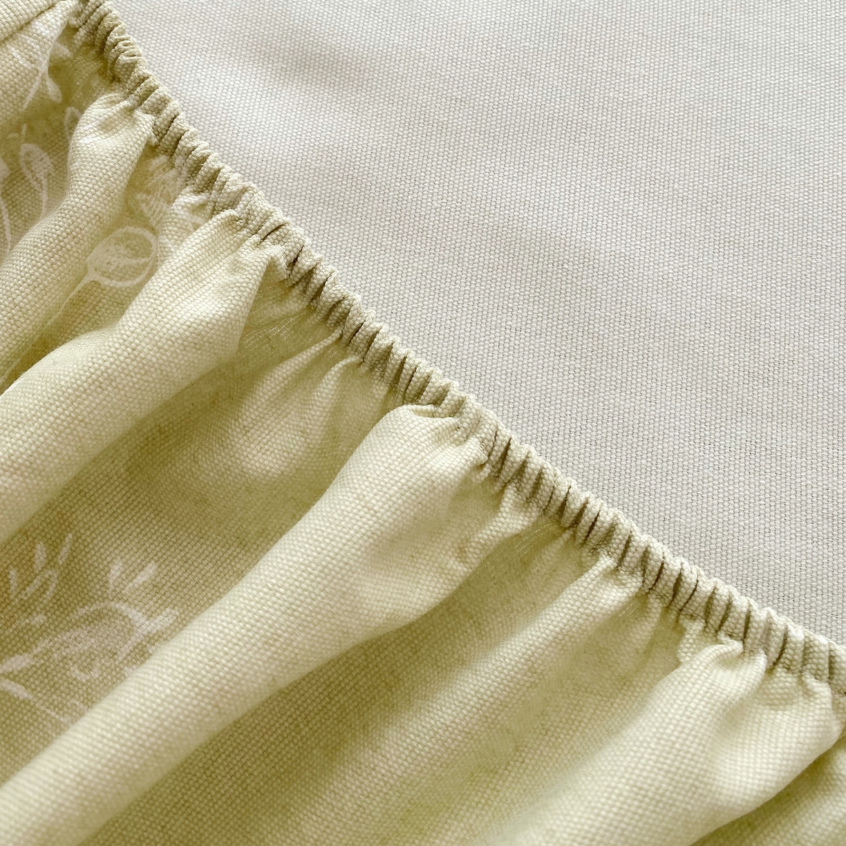 91家纺网 家纺一手货源 找家纺 金鑫汇家纺 2026新款全棉老粗布单品床笠系列 浅绿可露丽