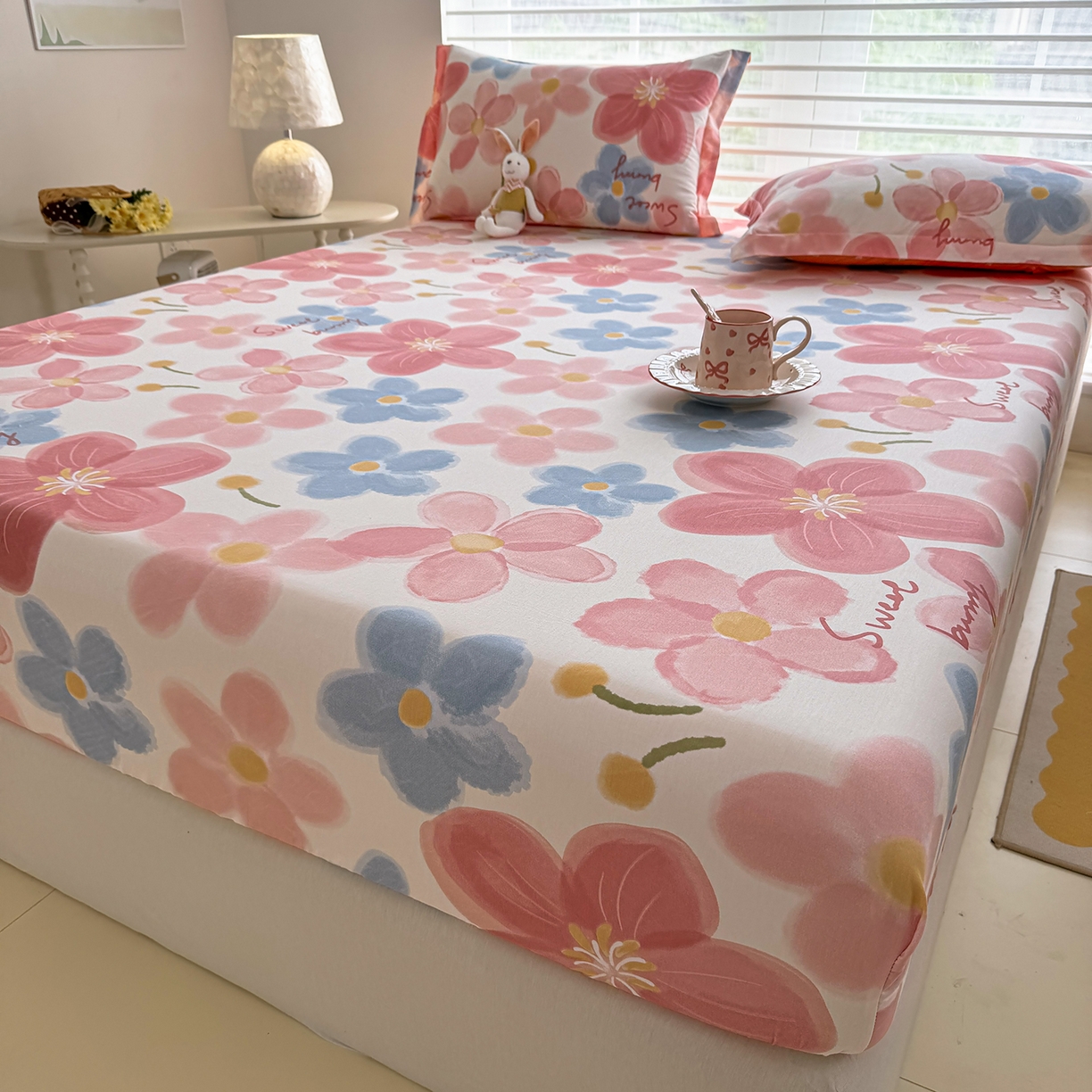 91家纺网 家纺一手货源 找家纺 壹贝家纺 2026新款全棉印花床笠系列 夕颜花开