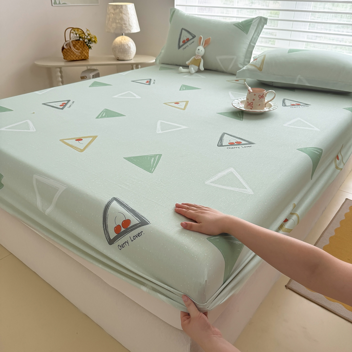 91家纺网 家纺一手货源 找家纺 壹贝家纺 2026新款全棉印花床笠系列 小可布丁