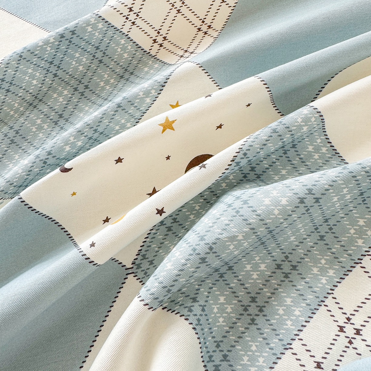 91家纺网 家纺一手货源 找家纺 壹贝家纺 2026新款全棉印花床笠系列 星空