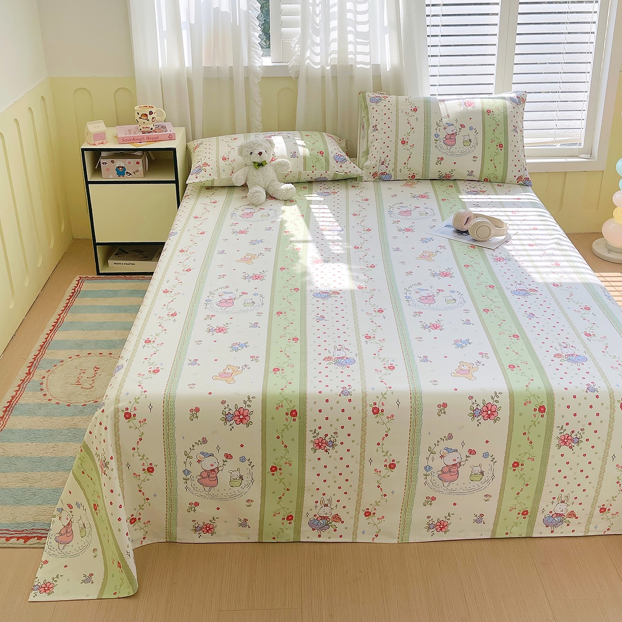 91家纺网 家纺一手货源 找家纺 金鑫汇家纺 2026新款全棉老粗布单品床单系列 快乐萌兔-绿