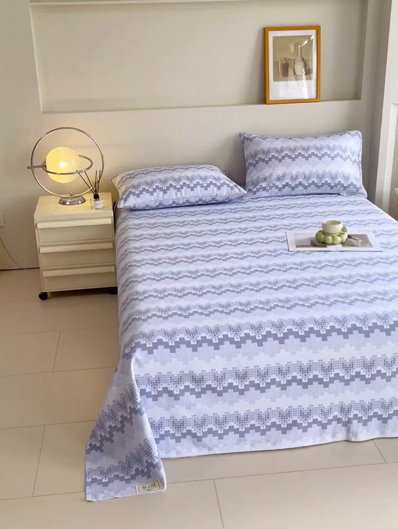 91家纺网 家纺一手货源 找家纺 金鑫汇家纺 2026新款全棉老粗布单品床单系列 燕南飞-蓝