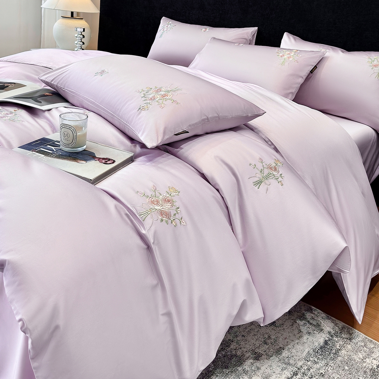 91家纺网 家纺一手货源 找家纺 欣宜家纺 2026新款50s纯棉全棉贡缎长绒棉刺绣绣花床上四件套【含高端礼盒】-花影系列 花影-香芋紫