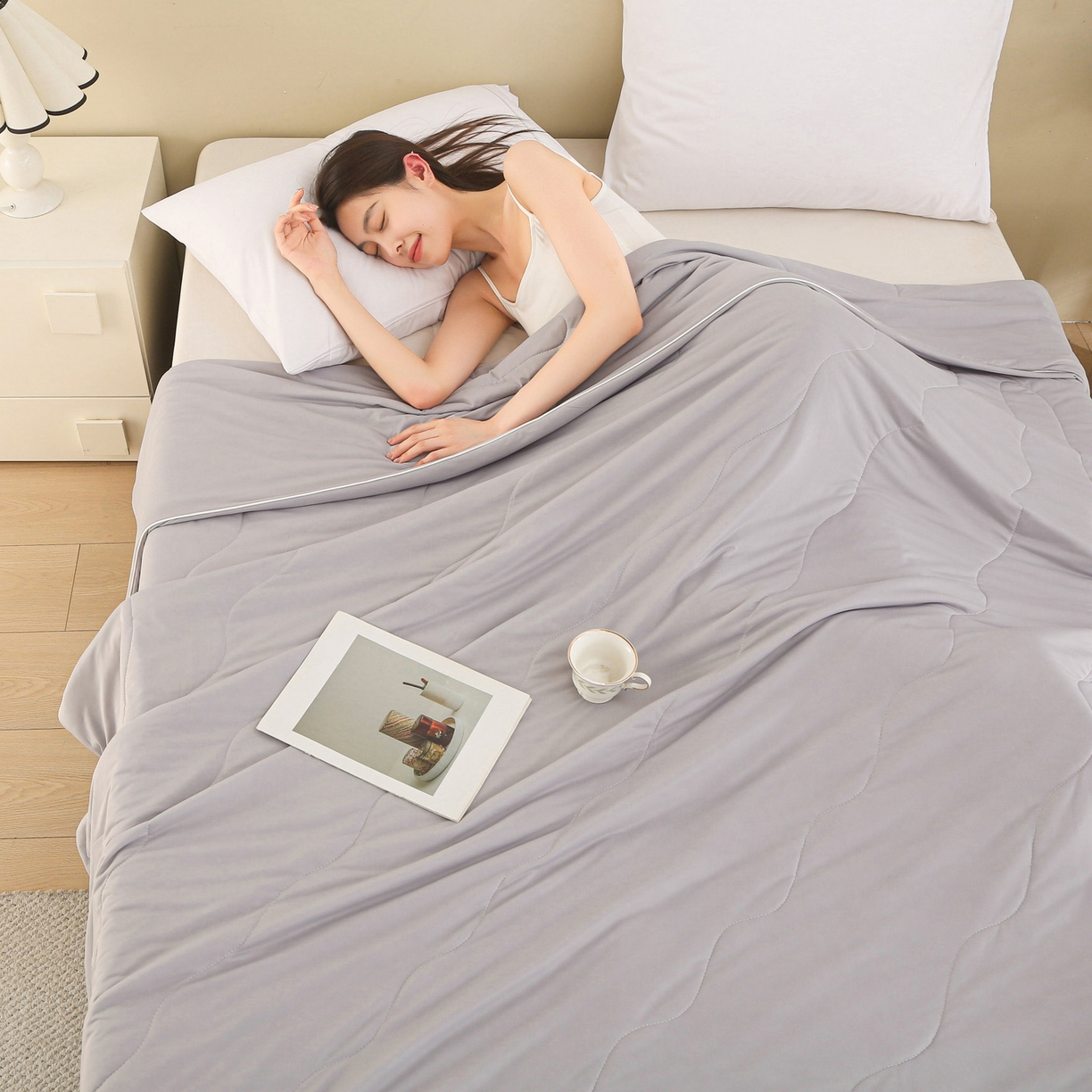 91家纺网 家纺一手货源 找家纺 亚龙工厂店 2026新款跨境直播热款A类冰淇淋冰皮小凉被被子被芯 灰色