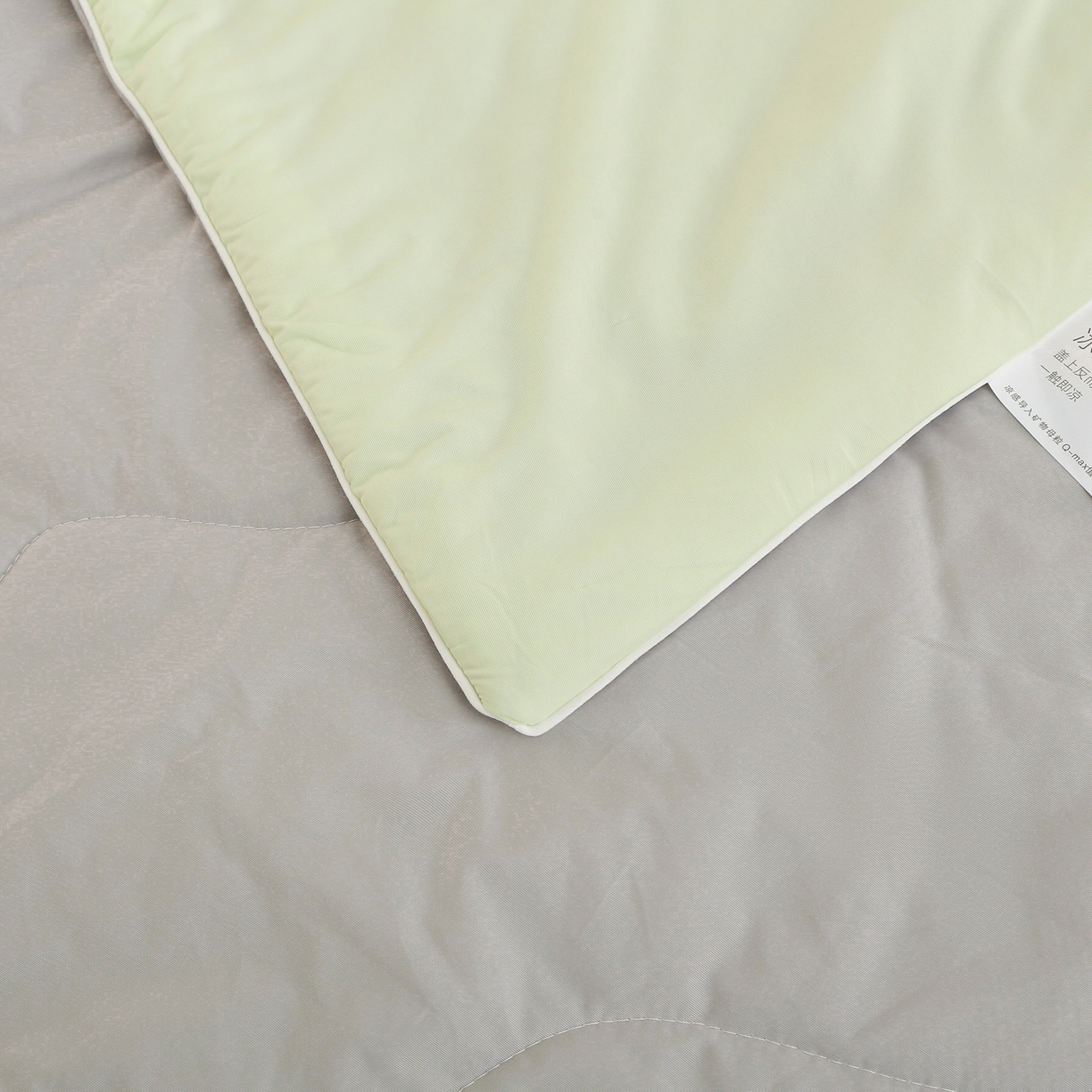 91家纺网 家纺一手货源 找家纺 亚龙工厂店 2026新款跨境直播热款A类冰淇淋冰皮小凉被被子被芯 果绿+灰色