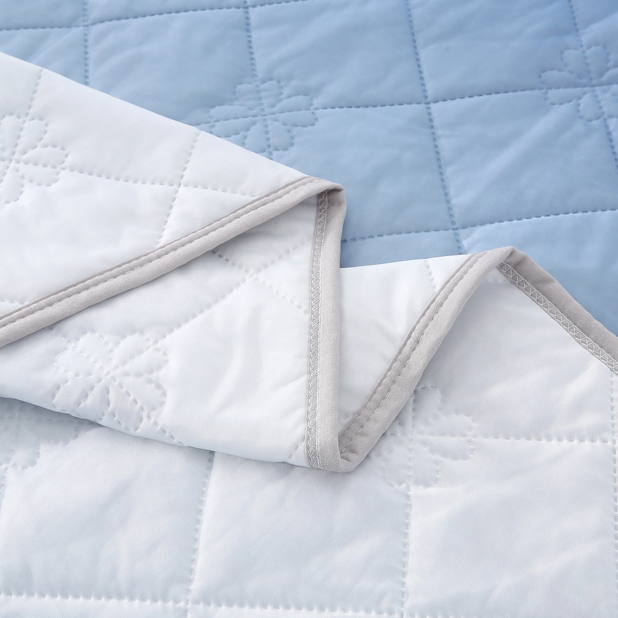 91家纺网 家纺一手货源 找家纺 （总）亚龙工厂店 2026新款跨境电商热款涤氨凉感被被子被芯