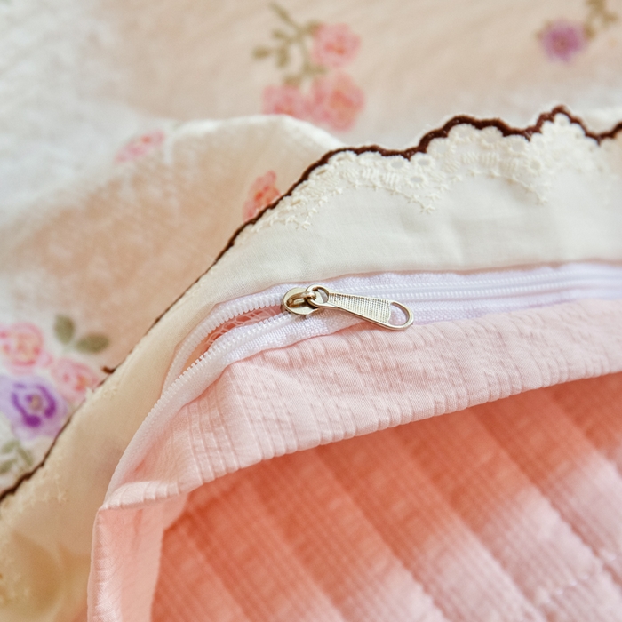 91家纺网 家纺一手货源 找家纺 梦可莱家居 2026新款云朵泡芙棉床盖四件套 花絮猫咪