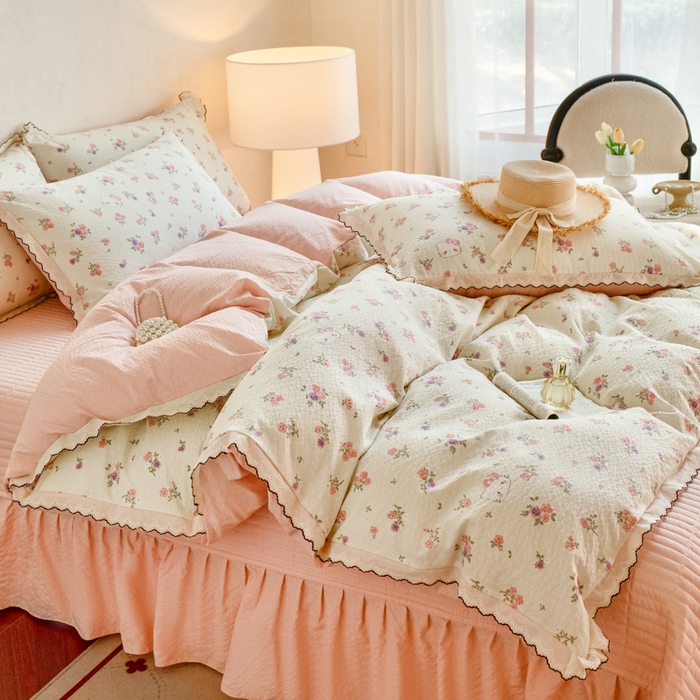 91家纺网 家纺一手货源 找家纺 梦可莱家居 2026新款云朵泡芙棉床盖四件套 花絮猫咪