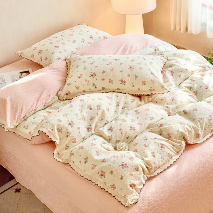 91家纺网 家纺一手货源 找家纺 梦可莱家居 2026新款云朵泡芙棉床盖四件套 花絮猫咪