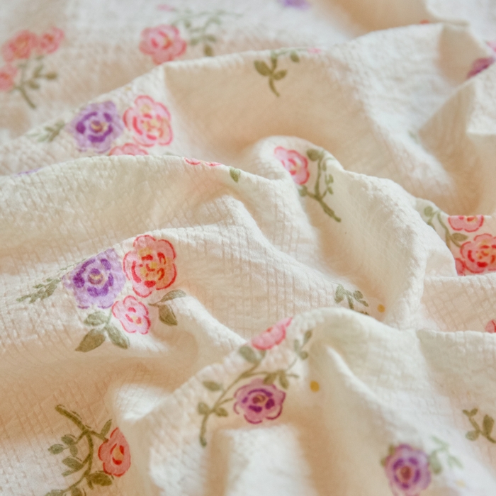 91家纺网 家纺一手货源 找家纺 梦可莱家居 2026新款云朵泡芙棉床盖四件套 花絮猫咪