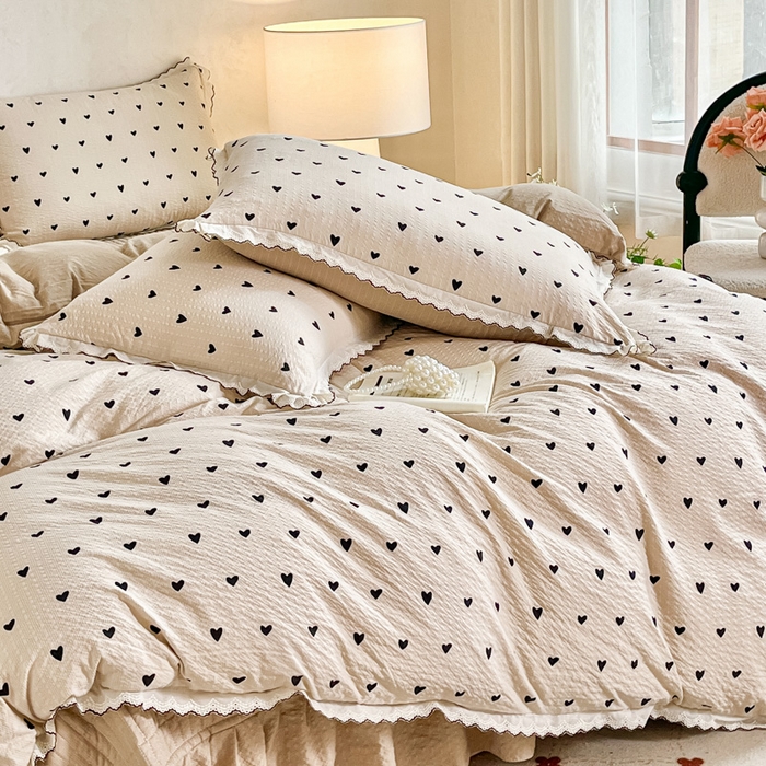 91家纺网 家纺一手货源 找家纺 梦可莱家居 2026新款云朵泡芙棉床盖四件套 爱心卡