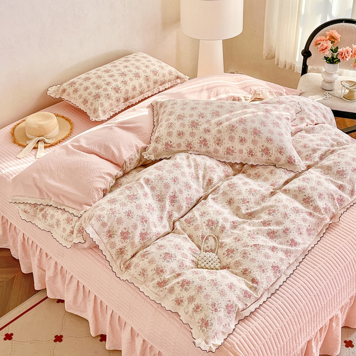 91家纺网 家纺一手货源 找家纺 梦可莱家居 2026新款云朵泡芙棉床盖四件套 槐花落