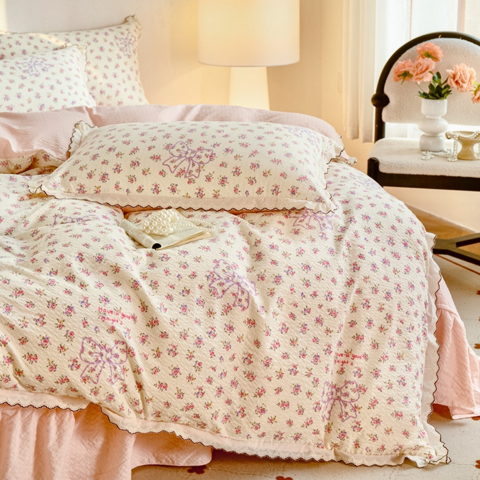 91家纺网 家纺一手货源 找家纺 梦可莱家居 2026新款云朵泡芙棉床盖四件套 蝴蝶结