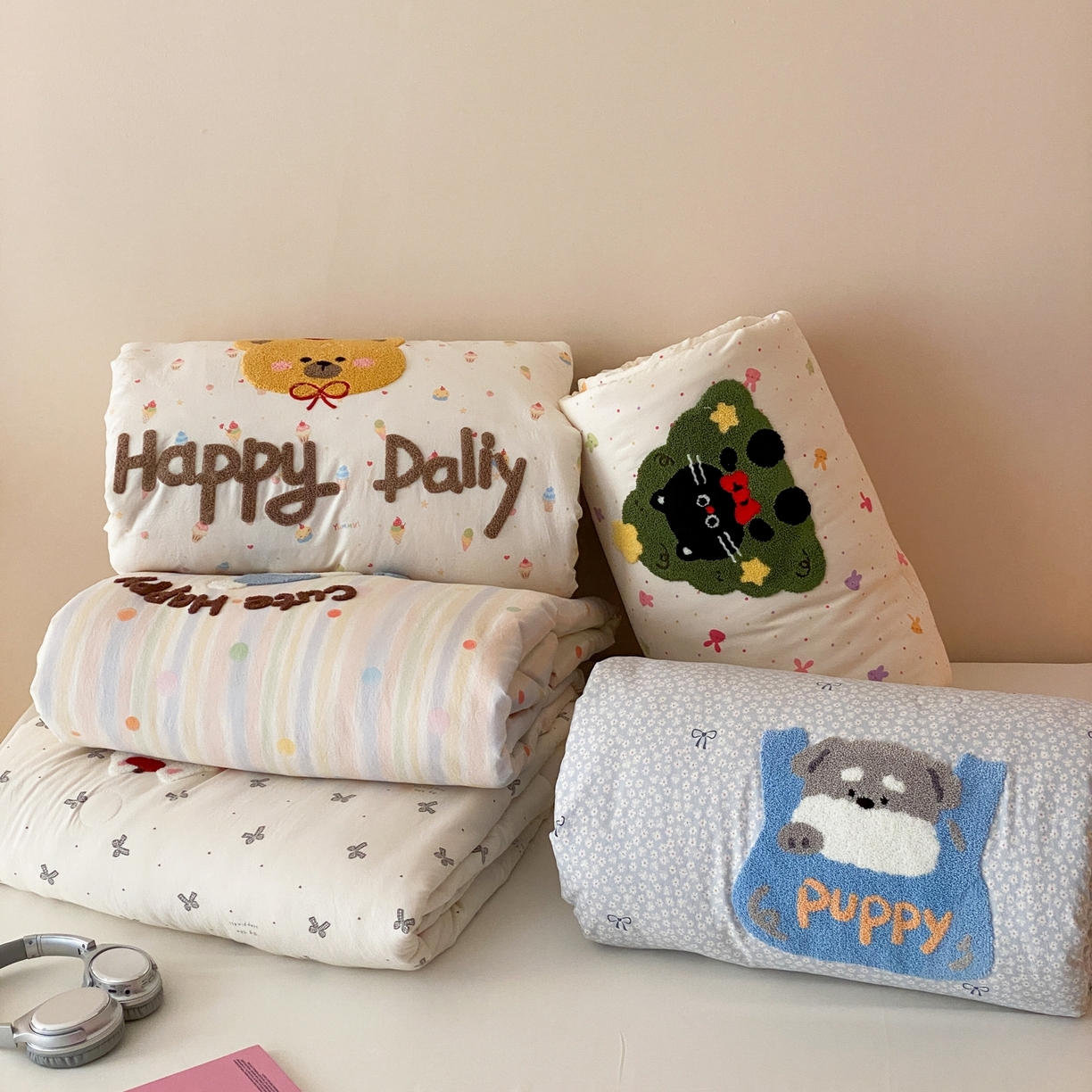 91家纺网 家纺一手货源 找家纺 （总）鸣升家纺 2026新款云朵棉毛巾绣夏被夏凉被空调被