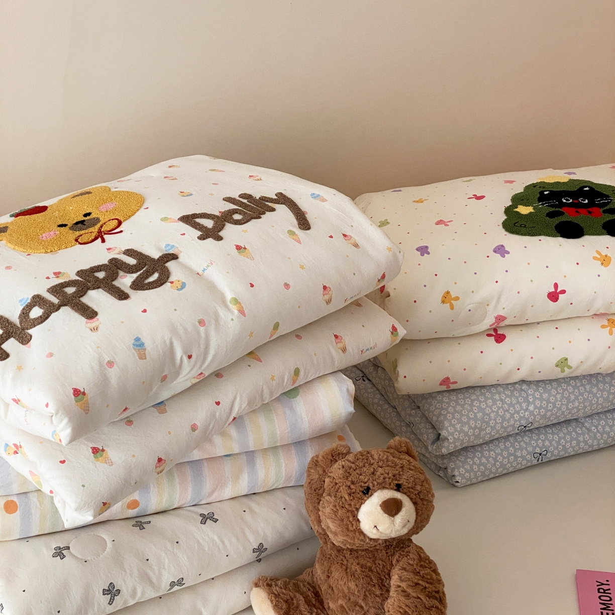 91家纺网 家纺一手货源 找家纺 （总）鸣升家纺 2026新款云朵棉毛巾绣夏被夏凉被空调被