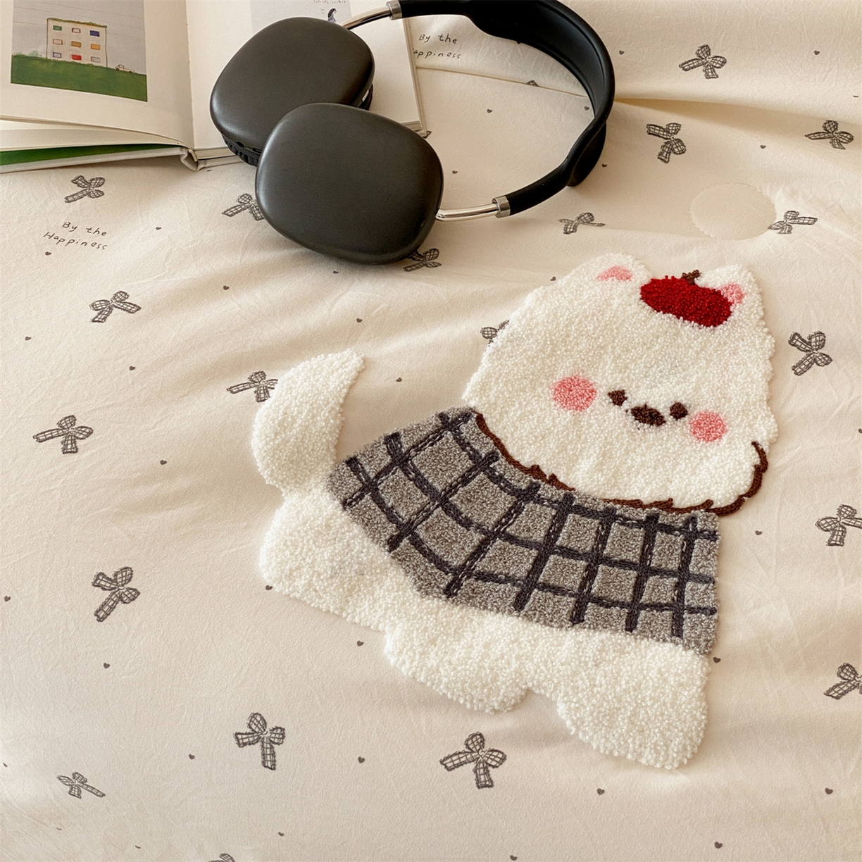 91家纺网 家纺一手货源 找家纺 鸣升家纺 2026新款云朵棉毛巾绣夏被夏凉被空调被 调皮小狗