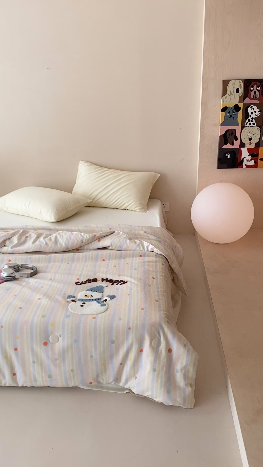 91家纺网 家纺一手货源 找家纺 鸣升家纺 2026新款云朵棉毛巾绣夏被夏凉被空调被 可爱雪人