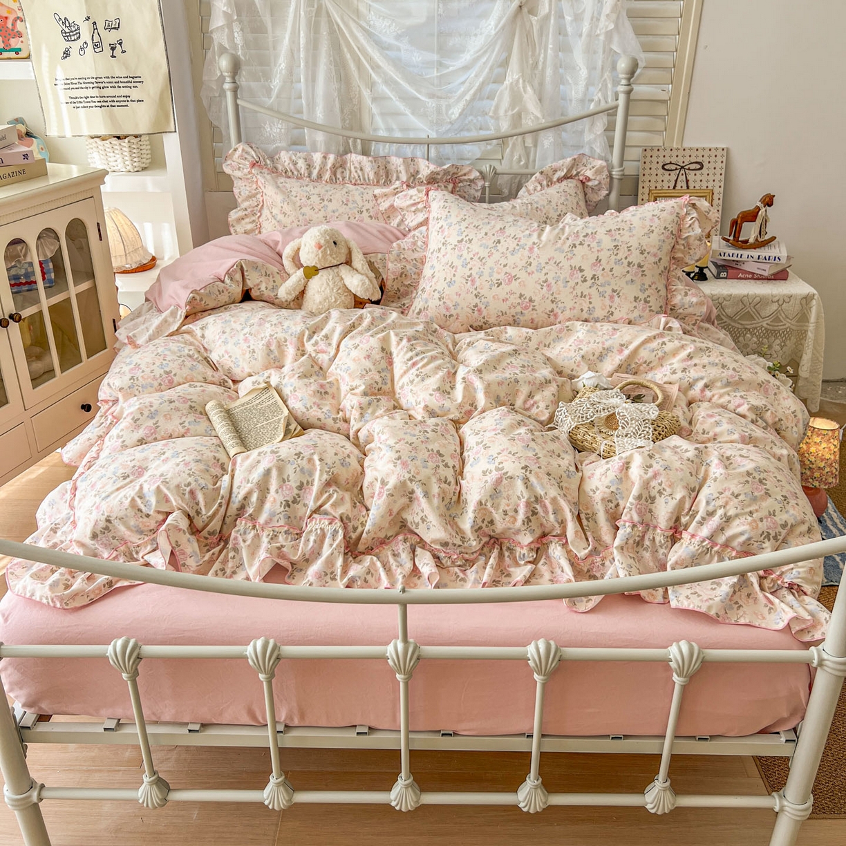 91家纺网 家纺一手货源 找家纺 梵克保罗 2026新款春款古法水洗仿棉云朵棉花边四件套 桃枝