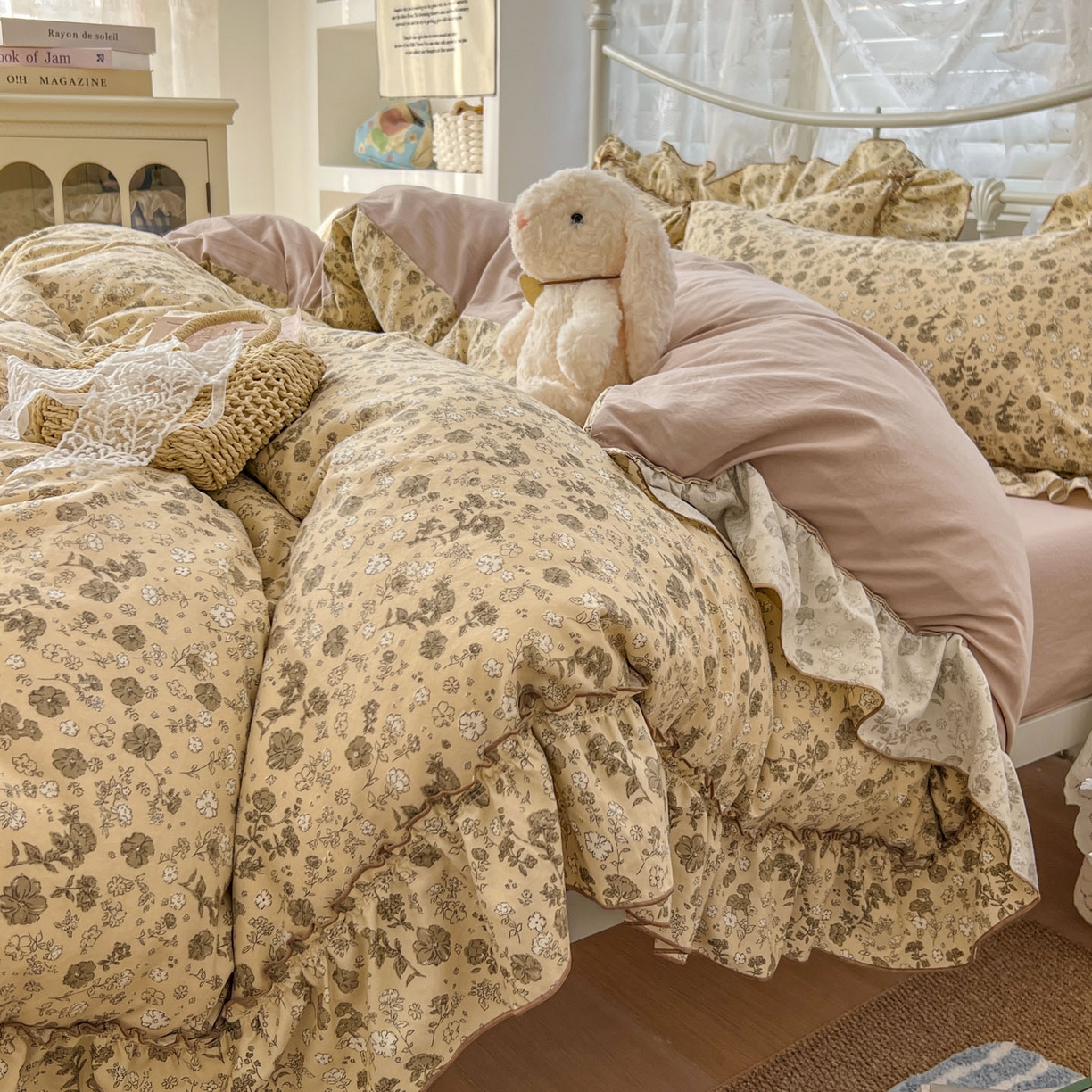 91家纺网 家纺一手货源 找家纺 梵克保罗 2026新款春款古法水洗仿棉云朵棉花边四件套 田园