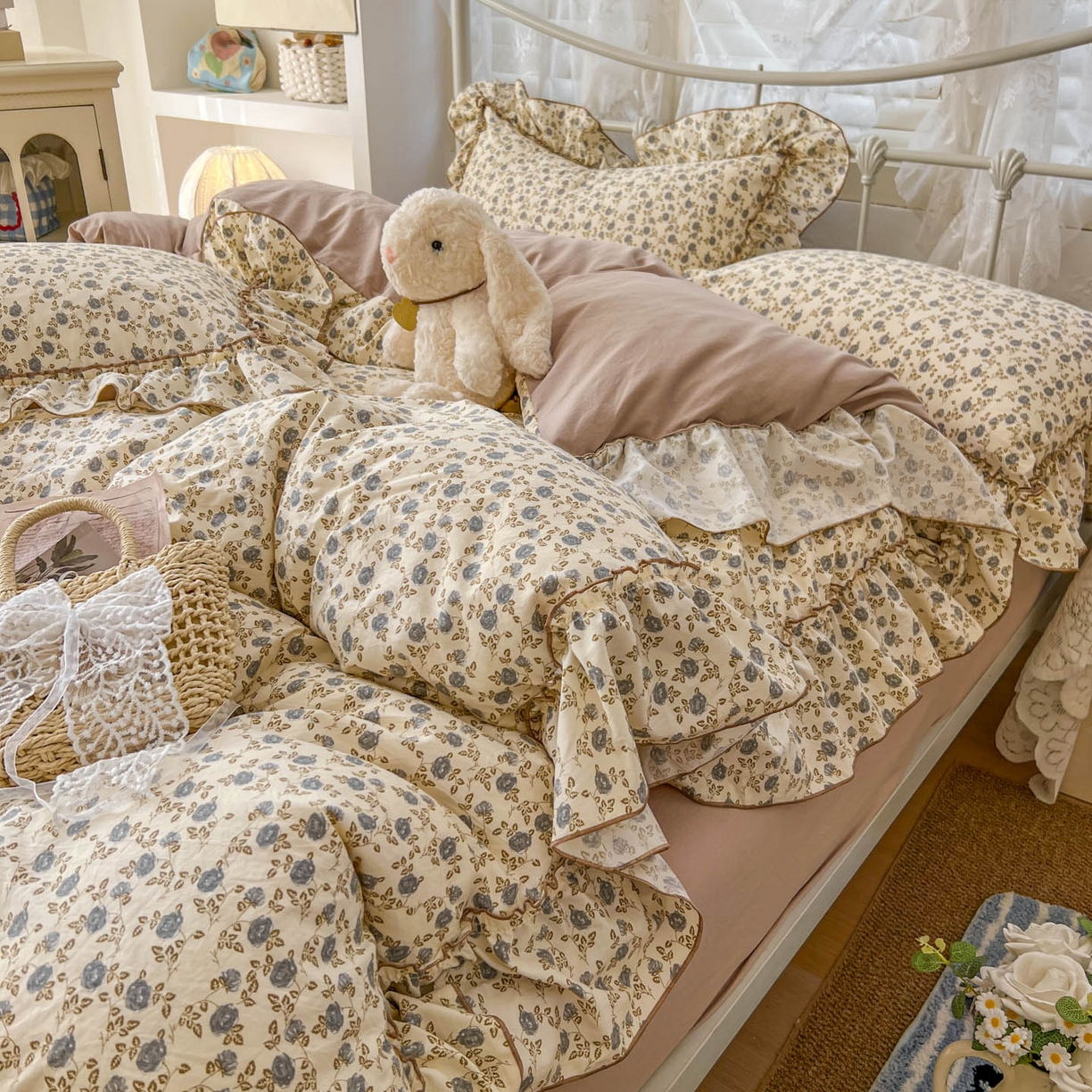 91家纺网 家纺一手货源 找家纺 梵克保罗 2026新款春款古法水洗仿棉云朵棉花边四件套 花影