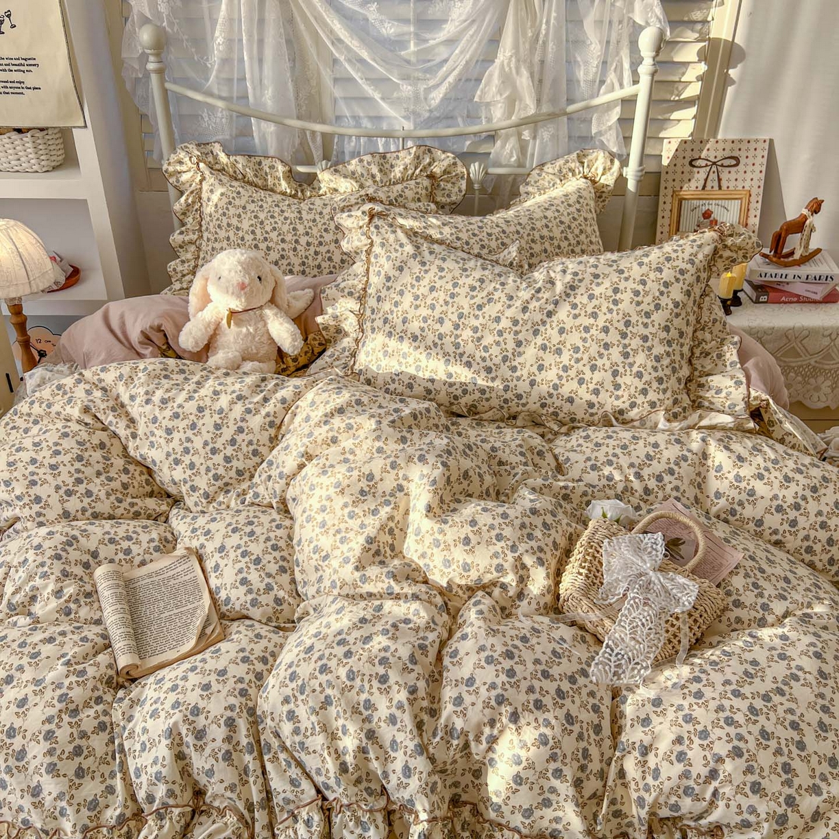 91家纺网 家纺一手货源 找家纺 梵克保罗 2026新款春款古法水洗仿棉云朵棉花边四件套 花影