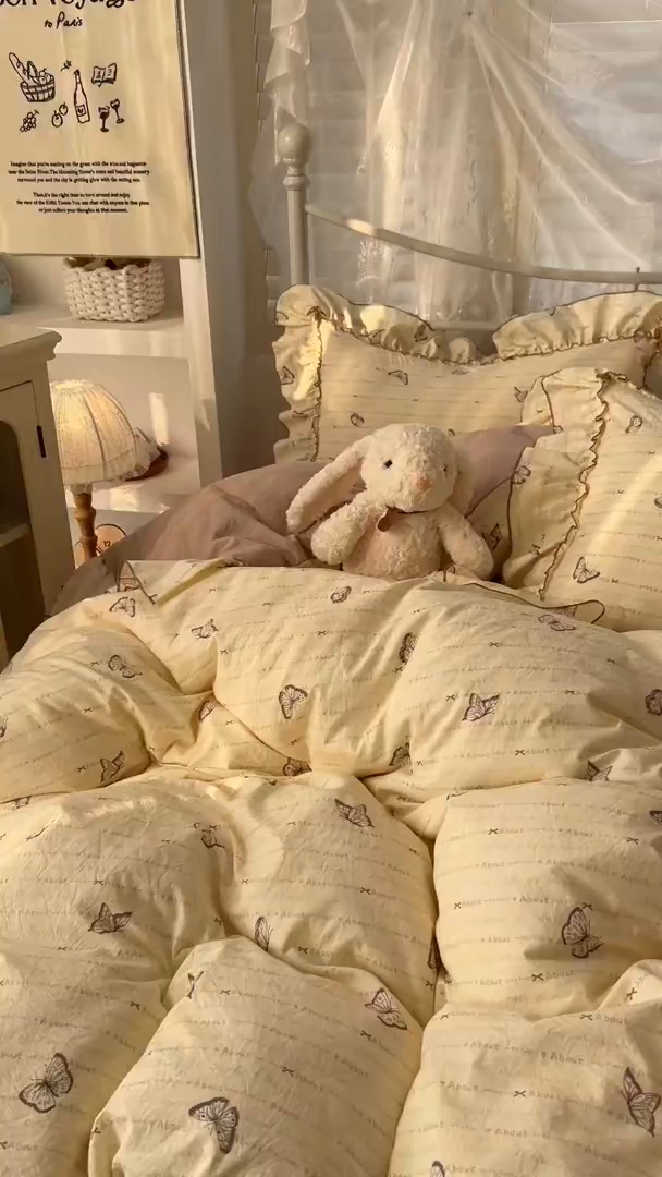 91家纺网 家纺一手货源 找家纺 梵克保罗 2026新款春款古法水洗仿棉云朵棉花边四件套 蝴蝶