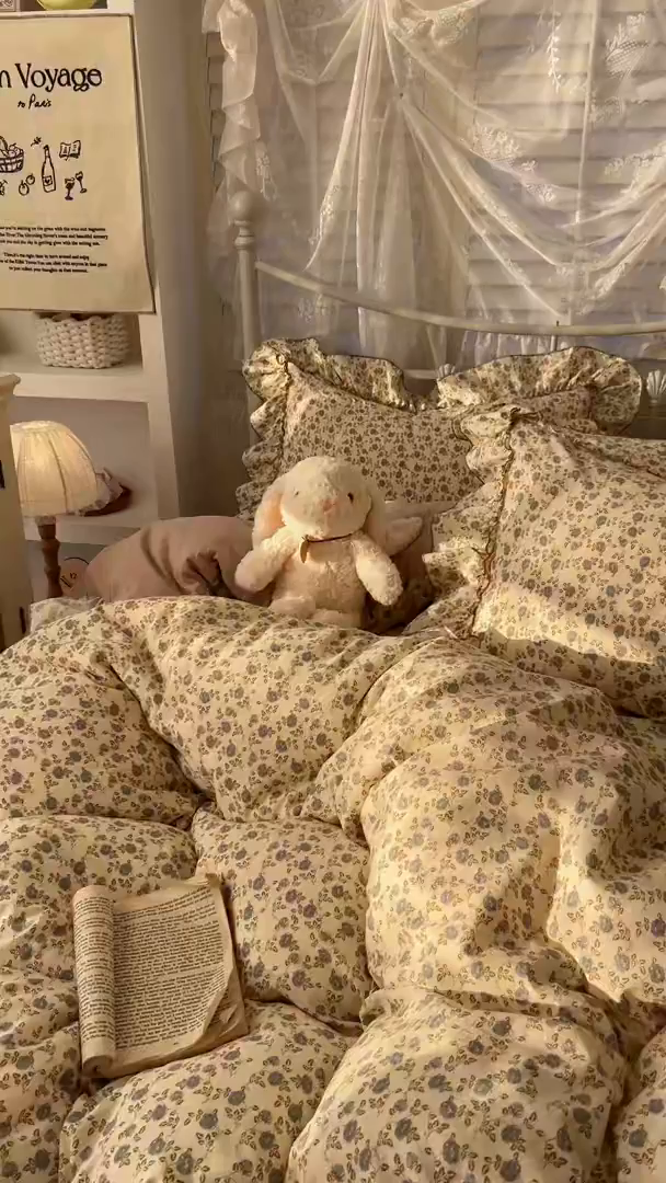 91家纺网 家纺一手货源 找家纺 梵克保罗 2026新款春款古法水洗仿棉云朵棉花边四件套 田园