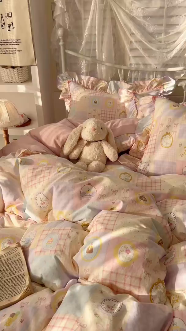 91家纺网 家纺一手货源 找家纺 梵克保罗 2026新款春款古法水洗仿棉云朵棉花边四件套 甜梦集