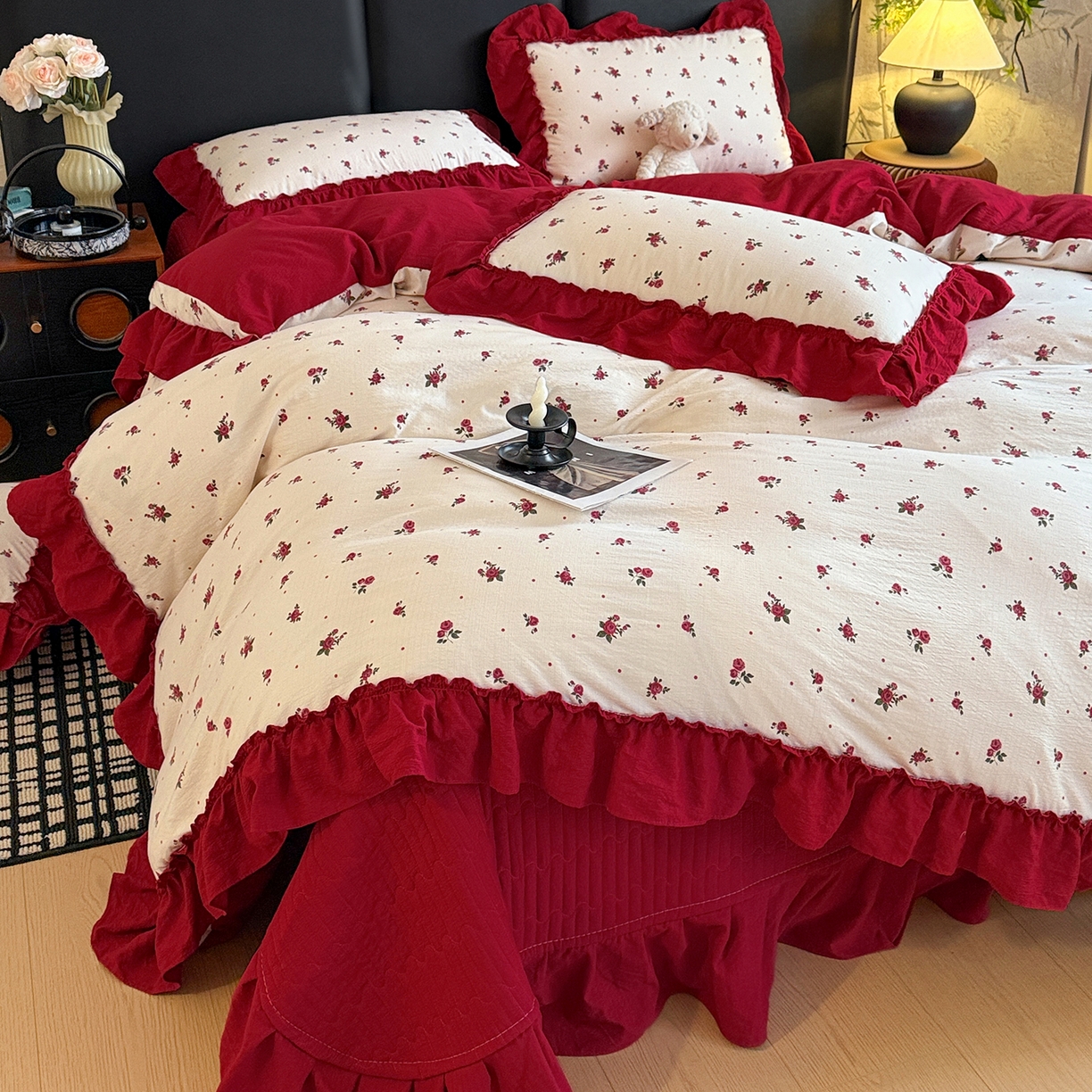 91家纺网 家纺一手货源 找家纺 （总）金梦拉家纺 2026新款云感皱皱纱泡泡纱韩式床盖大花边四件套