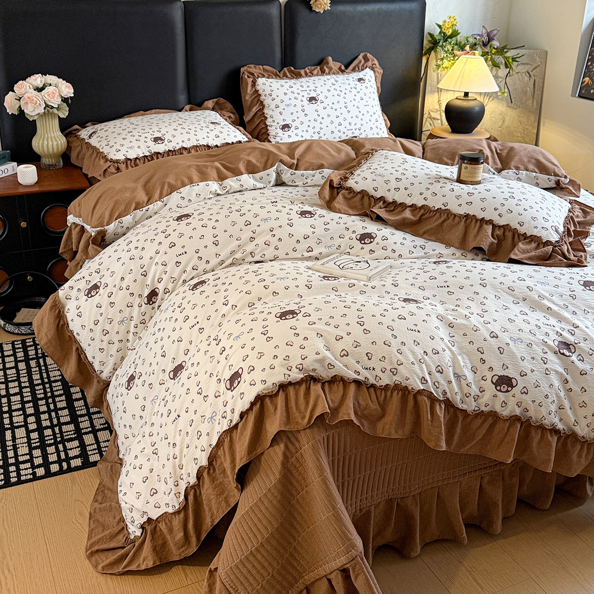 91家纺网 家纺一手货源 找家纺 （总）金梦拉家纺 2026新款云感皱皱纱泡泡纱韩式床盖大花边四件套