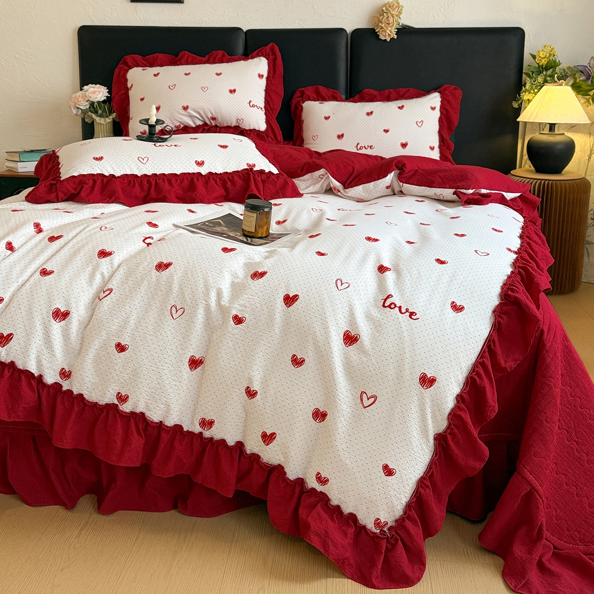 91家纺网 家纺一手货源 找家纺 （总）金梦拉家纺 2026新款云感皱皱纱泡泡纱韩式床盖大花边四件套