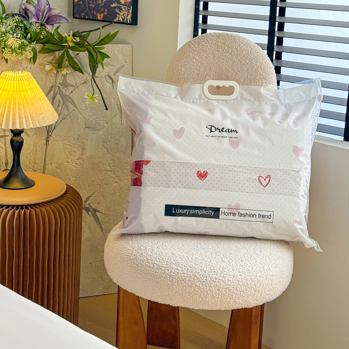 91家纺网 家纺一手货源 找家纺 金梦拉家纺 2026新款云感皱皱纱泡泡纱韩式床盖大花边四件套 包装图仅做展示不可下单