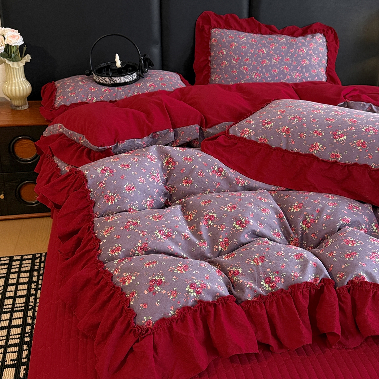 91家纺网 家纺一手货源 找家纺 金梦拉家纺 2026新款云感皱皱纱泡泡纱韩式床盖大花边四件套 海棠