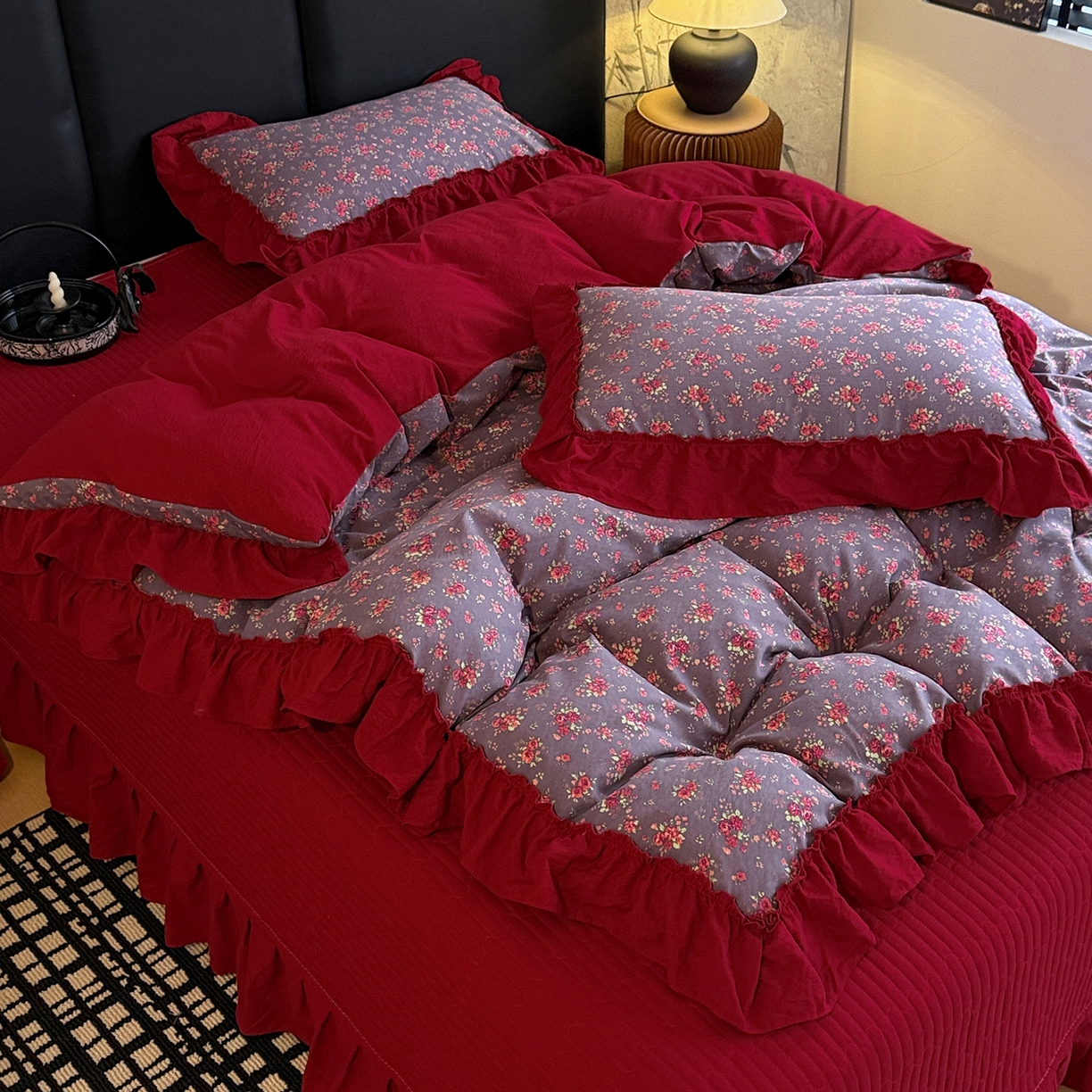 91家纺网 家纺一手货源 找家纺 金梦拉家纺 2026新款云感皱皱纱泡泡纱韩式床盖大花边四件套 海棠