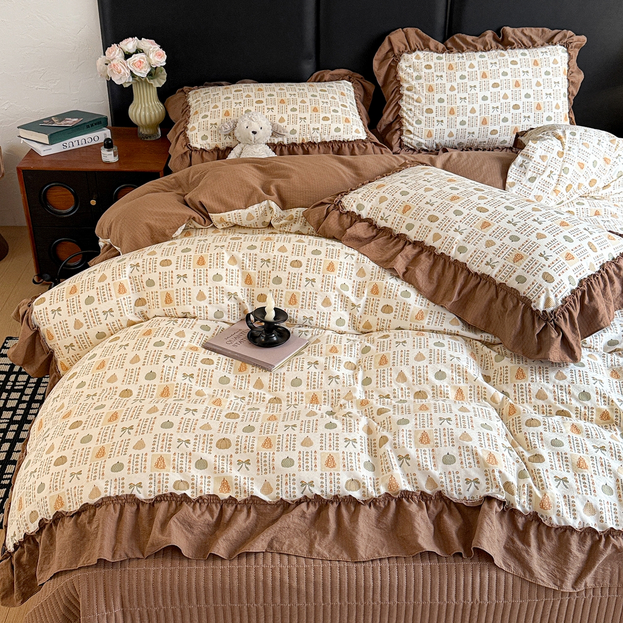 91家纺网 家纺一手货源 找家纺 金梦拉家纺 2026新款云感皱皱纱泡泡纱韩式床盖大花边四件套 南瓜多多